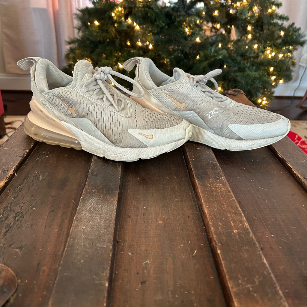 Nike Women’s Air Max 270 In Good Used Condition.
